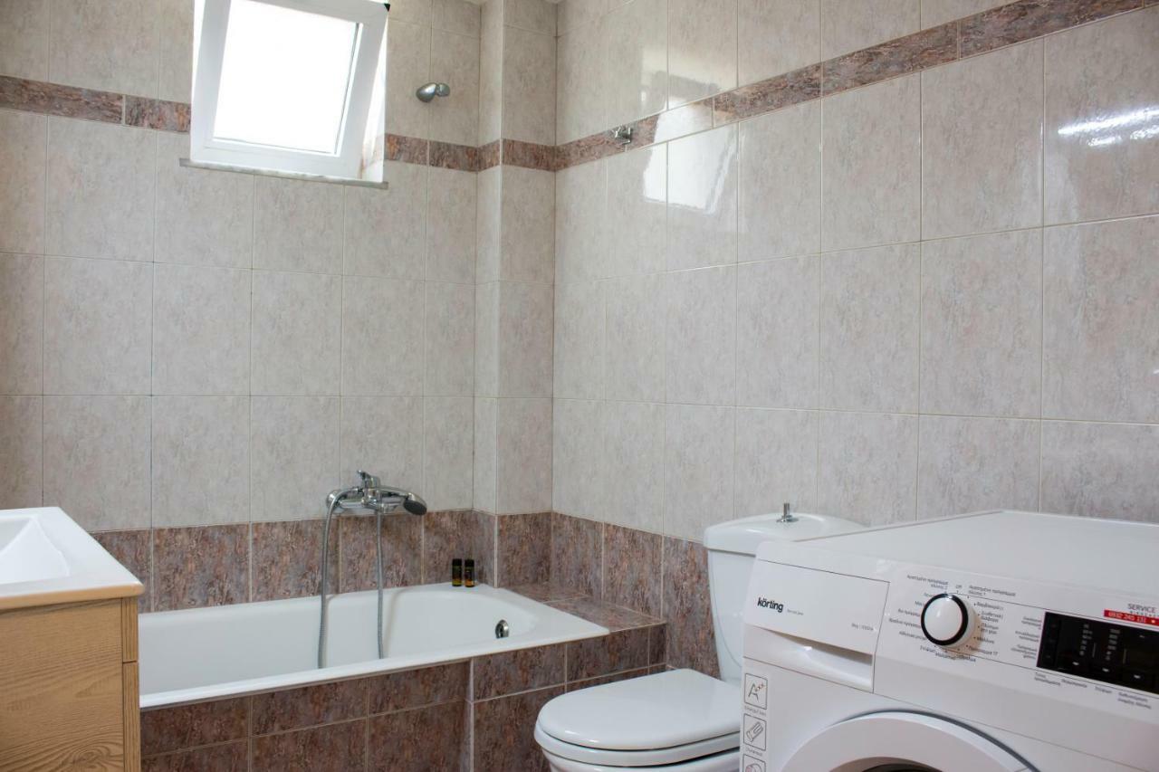 Physis Rental Estate Pigi  Bagian luar foto